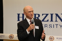 189A2827_tn.JPG
